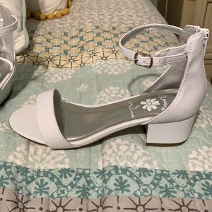 Girls Dress shoes size 3